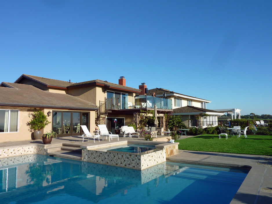 Grass Turf Morro Bay, California Lawn And Landscape, Backyard Ideas